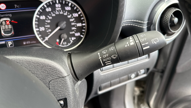 Nissan Juke 1.0 DiG-T 114 Tekna 5dr DCT Petrol Hatchback